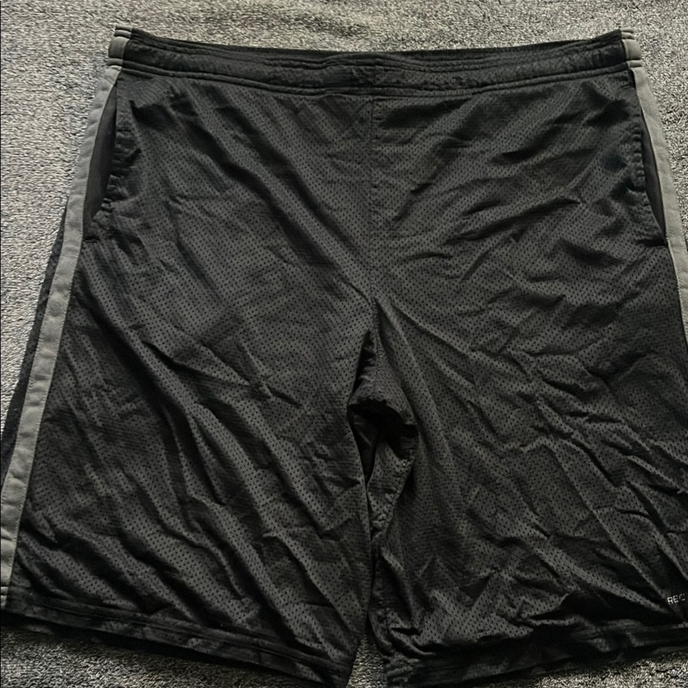 Old Navy Black Athletic Shorts Lightweight Moisture-Wicking